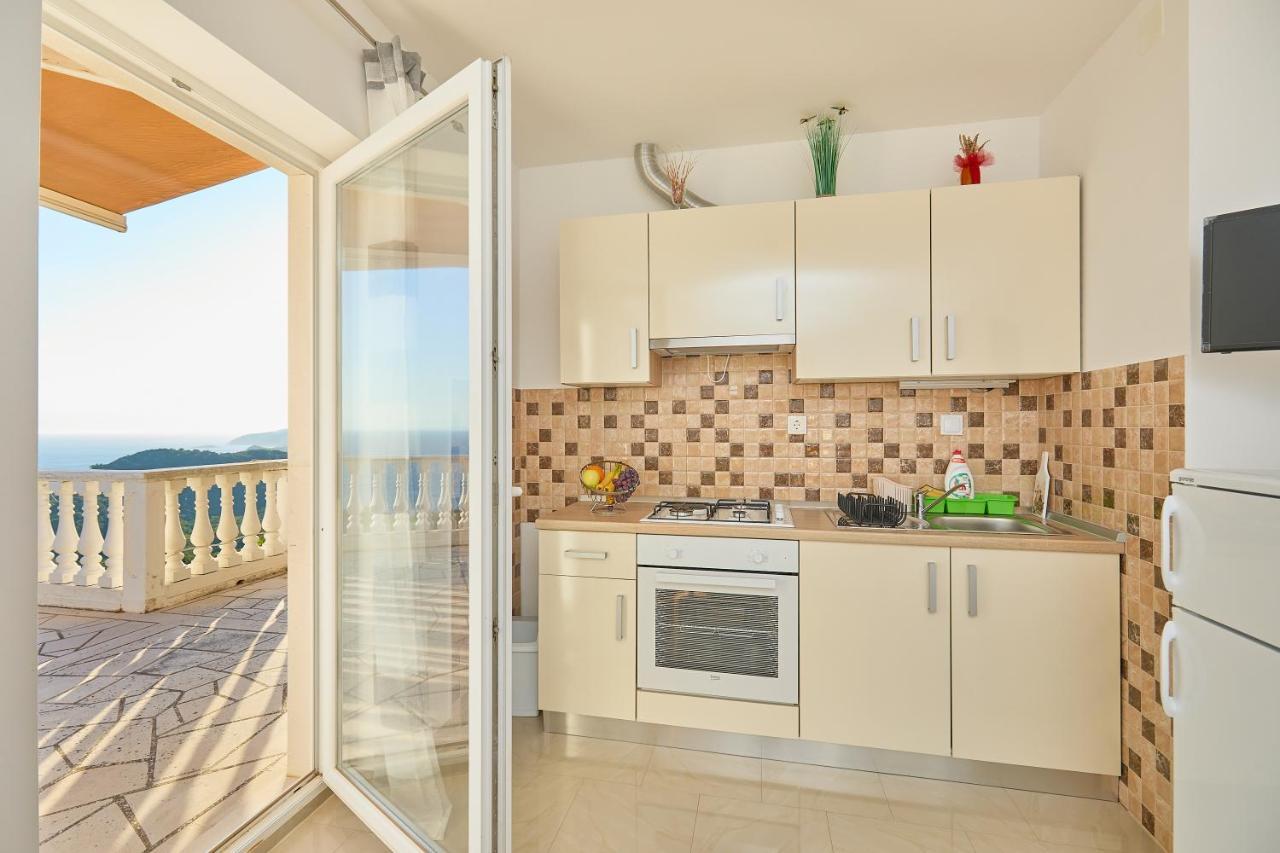 Apartments Baro Maranovici Екстер'єр фото